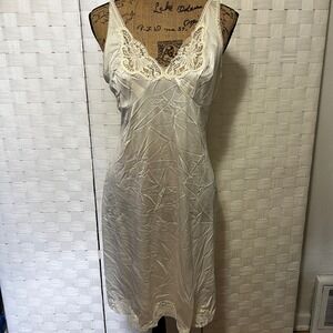 Wondermaid Vintage‎ Full Slip Lace Trim Non Cling Size Medium USA UNION MADE
